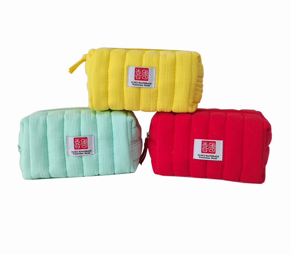 seersucker Zipper Cosmetic Make Up Bag